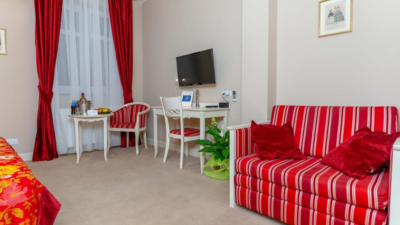Resovia Residence Hotel*** Rzeszow Exterior photo